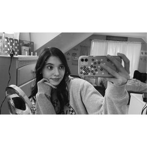 Meet your Posher, Kelly